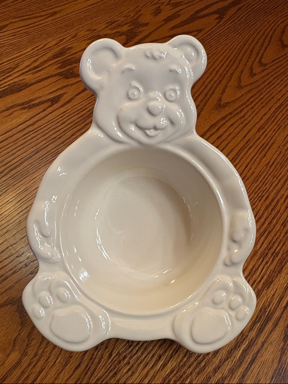 NWOT Pfaltzgraff Heritage White Glazed Pottery Childs Teddy Bear Bowl - USA made
